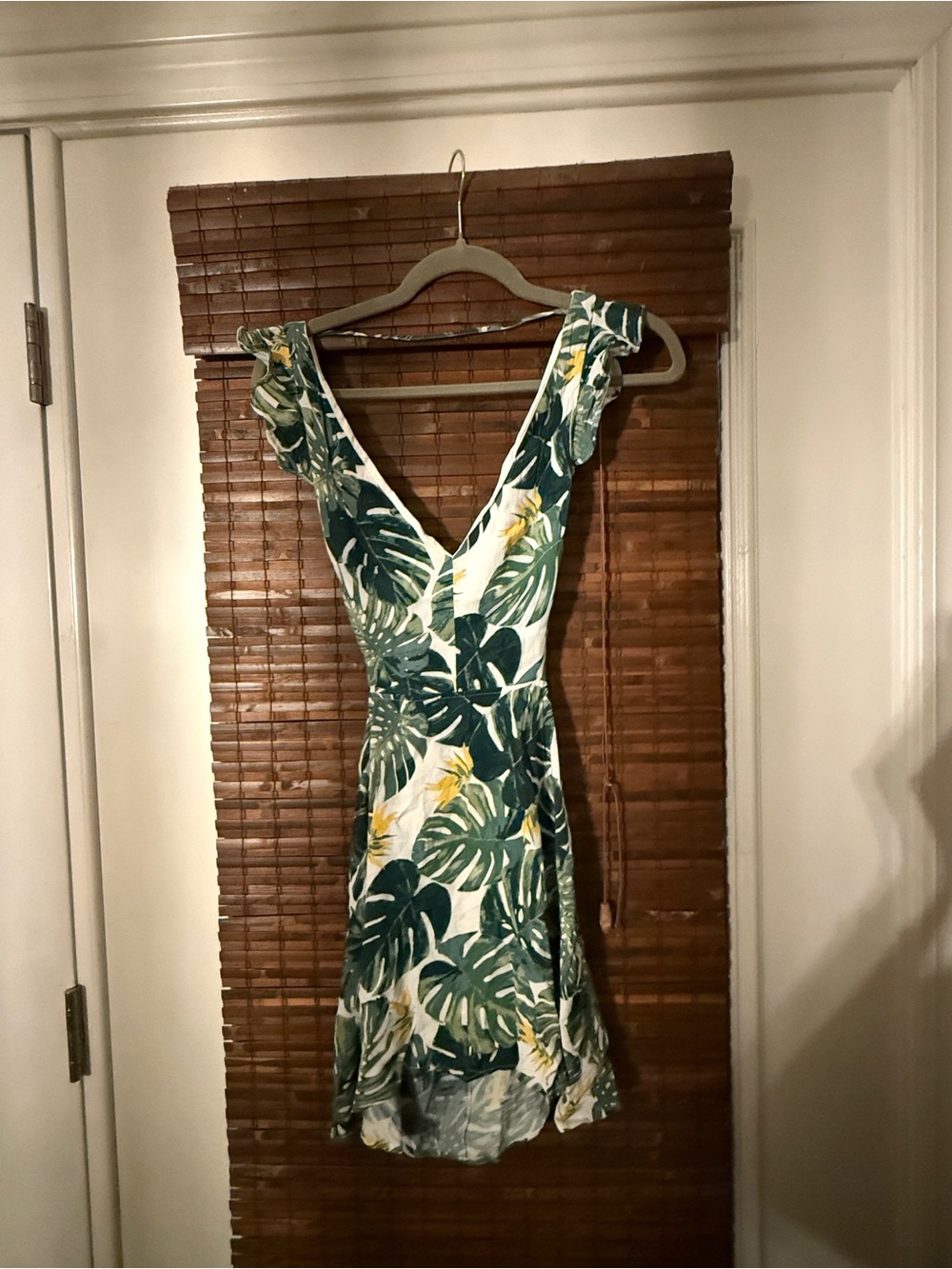 For Love & Lemons Green and White Leaf-Print Mini Dress, sz xs, guc💚 - Picture 8 of 9